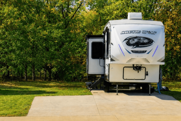 Roaming Trails Back-in Preferred RV site